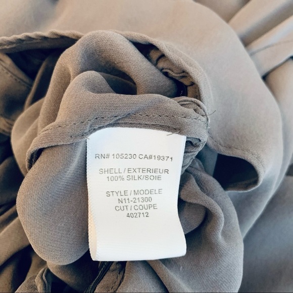 Joie Gray Surplice Peplum Silk Blouse Size S - Picture 7 of 7